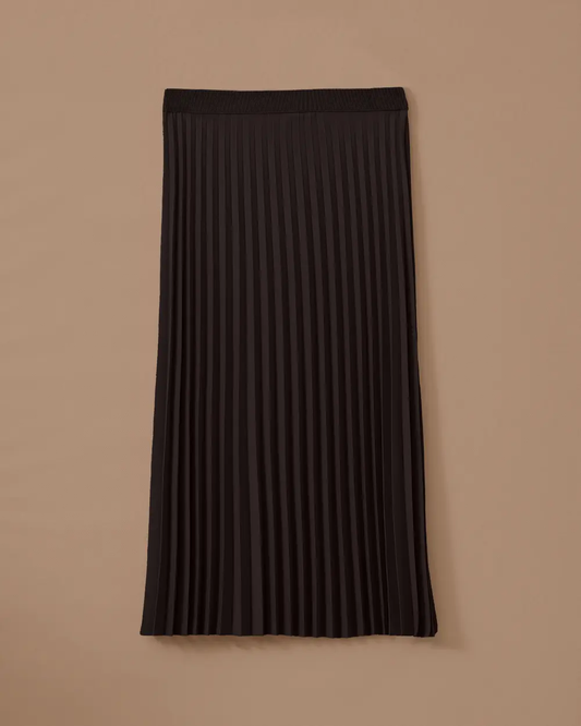 تنورة أساسية مطوية بخصر مطاطي بمقاسات كبيرة من Gala-Xi