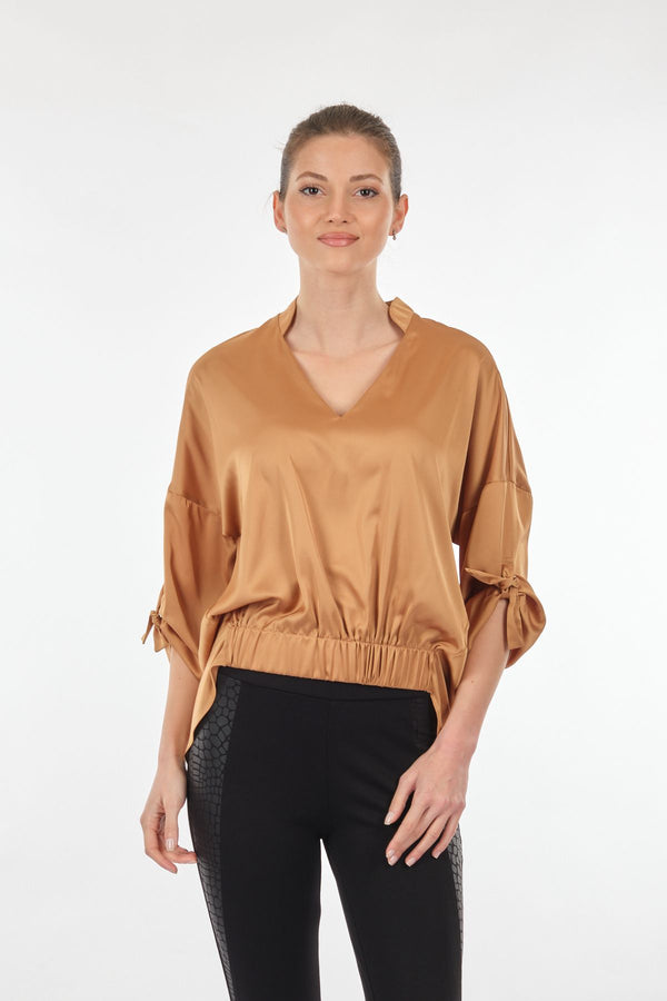 Explosion Oversize V Yaka 3/4 Kol Saten Kadın Bluz - Minimalist