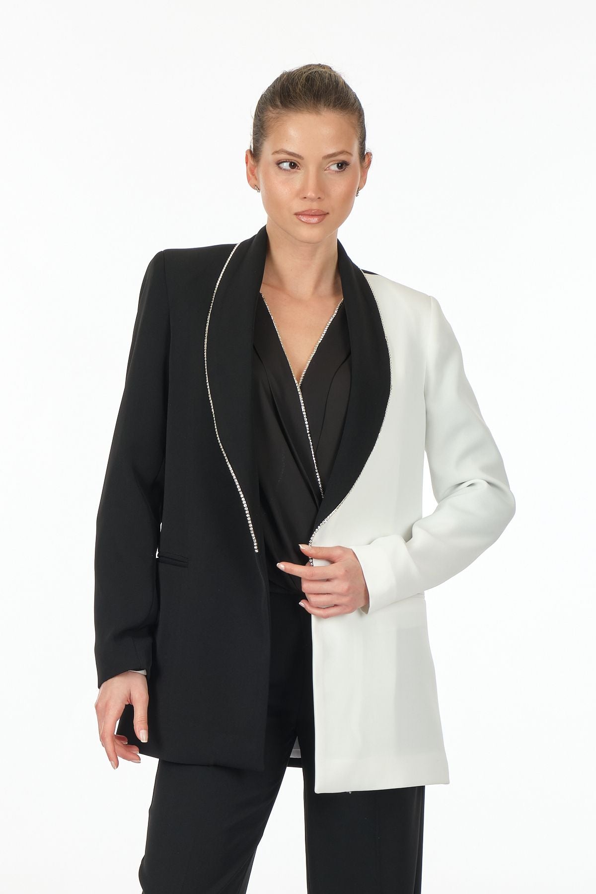 Explosion Minimalist Oversize Midi Kadın Ceket - Siyah Beyaz