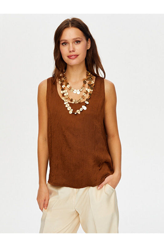 فايك سونميز، رياضية UW26ATL016