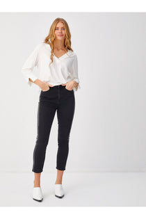 Faik Sönmez Kadın Minimalist Oversize V Yaka 3/4 Kol Bluz