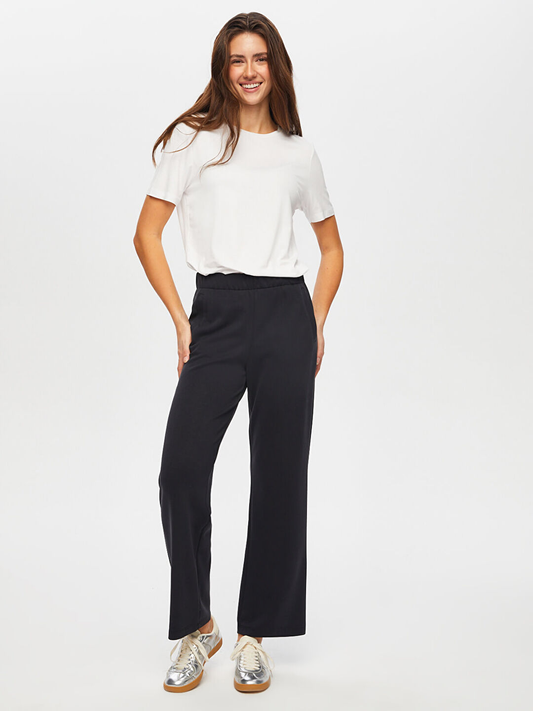 ملابس رياضية نسائية من Faik Sönmez 25YUS25ESA007