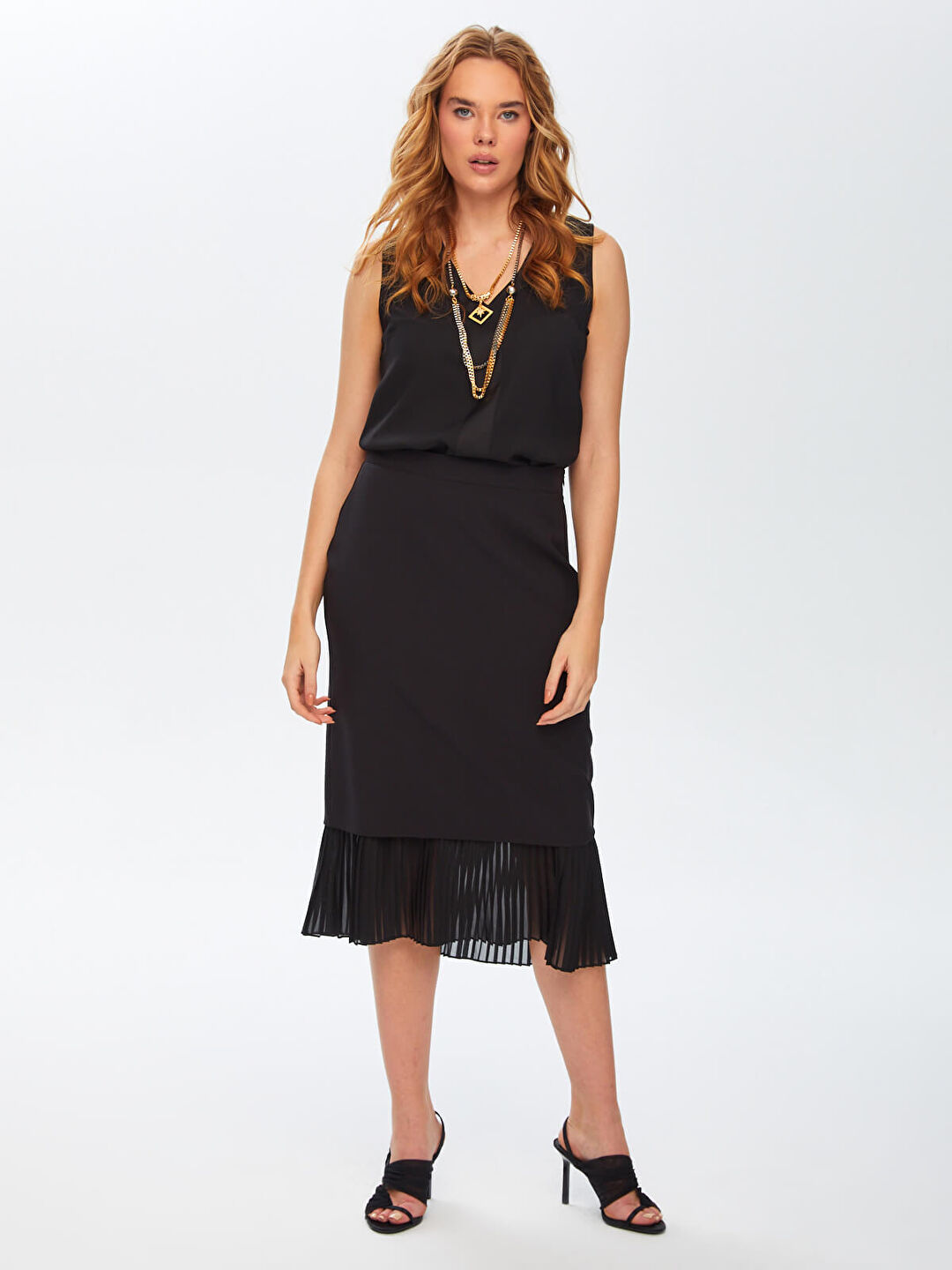 Faik Sönmez Kadın Eteği Pilise Detaylı Kalem Etek U69286
