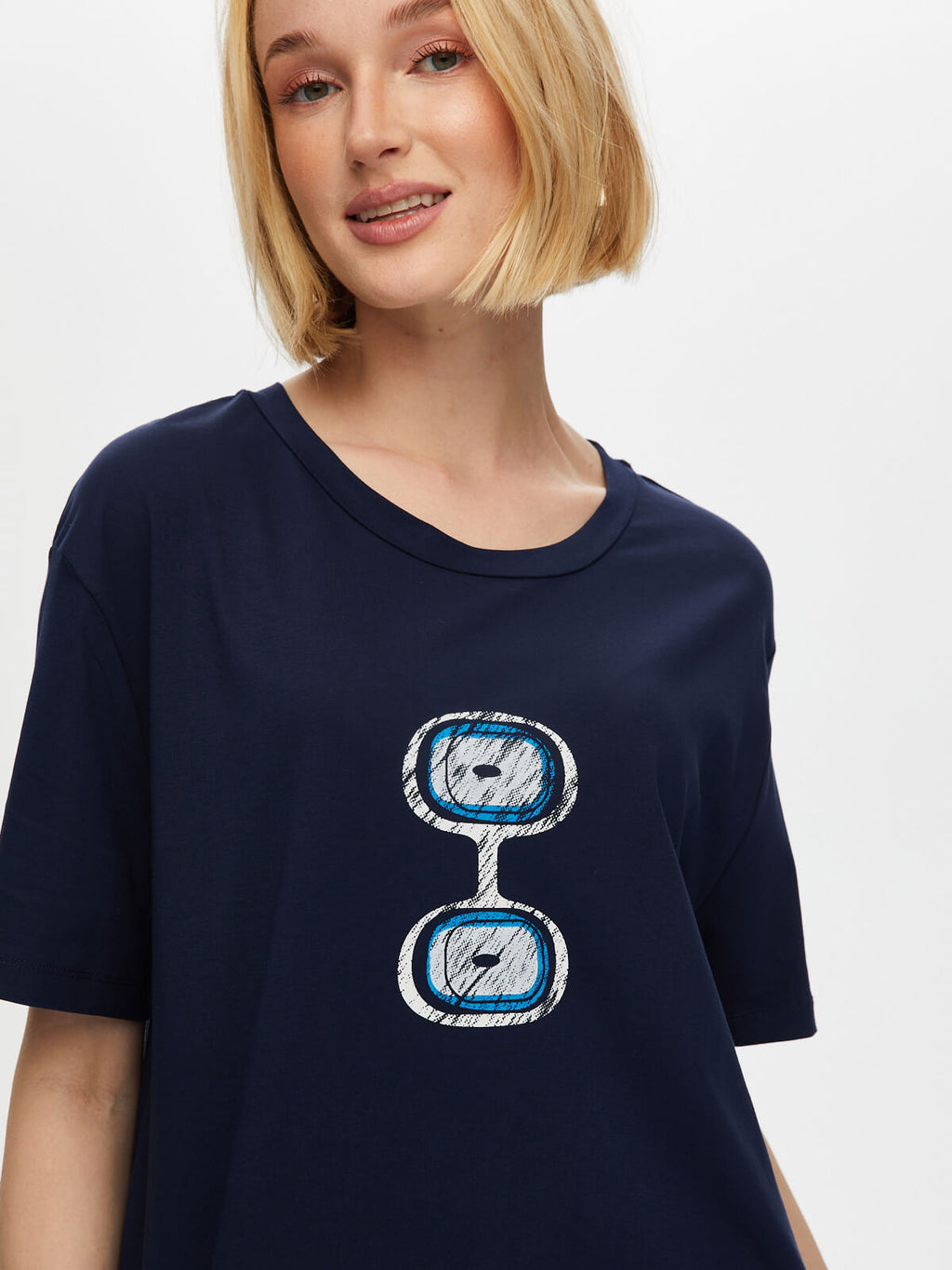 Faik Sönmez Kadın Önü Nazar Boncuğu Baskılı Yuvarlak Yaka Pamuklu T-Shirt