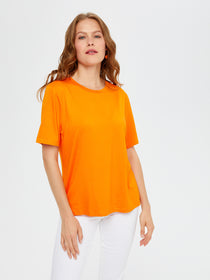 Faik Sönmez Kadın Regular Fit Yuvarlak Yaka Kısa Kollu Viskon Dokuma T-Shirt