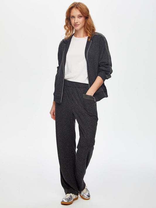 بدلة رياضية للسيدات من Faik Sönmez U69277