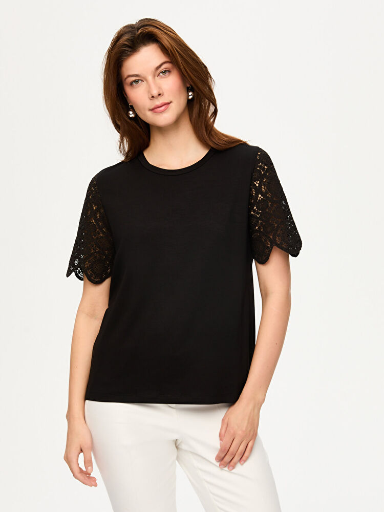 Faik Sönmez Kolları Kroşe Dantel Yuvarlak Yaka  T-Shirt US26TSH082 Ana görsel