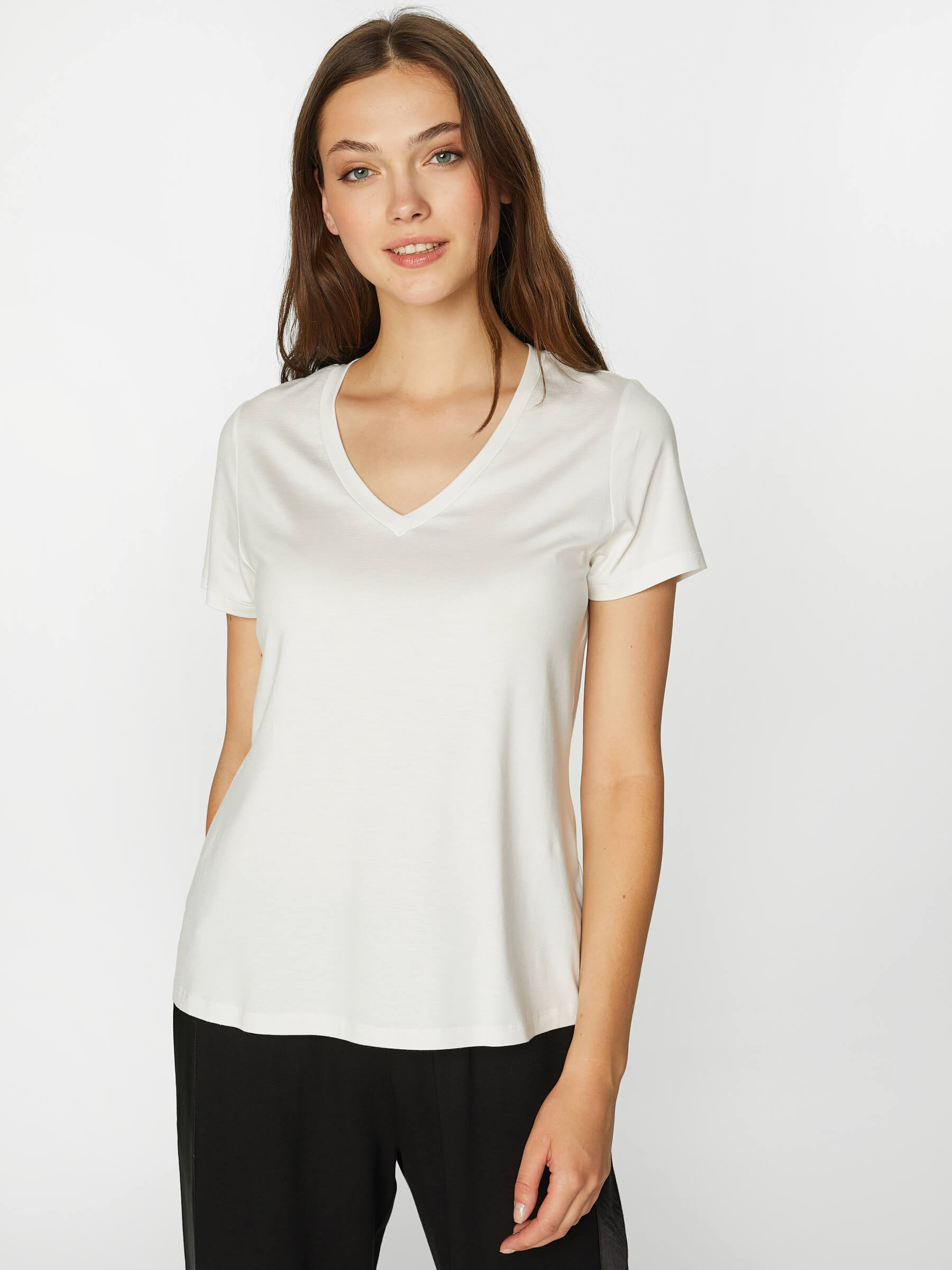 Faik Sönmez Minimalist Oversize V Yaka Kadın T-Shirt - Kısa Kol Translation missing: ar.content.product_image_main
