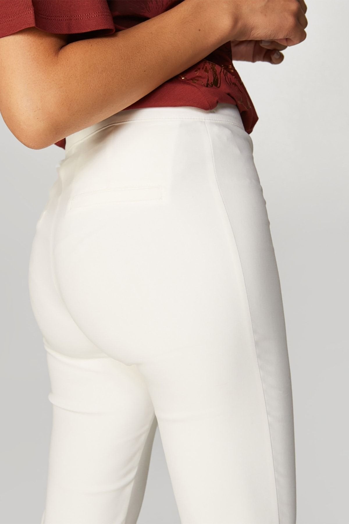 Faik Sönmez Kadın Slim Fit Normal Bel Dokuma Pamuklu Dar Paça Pantolon