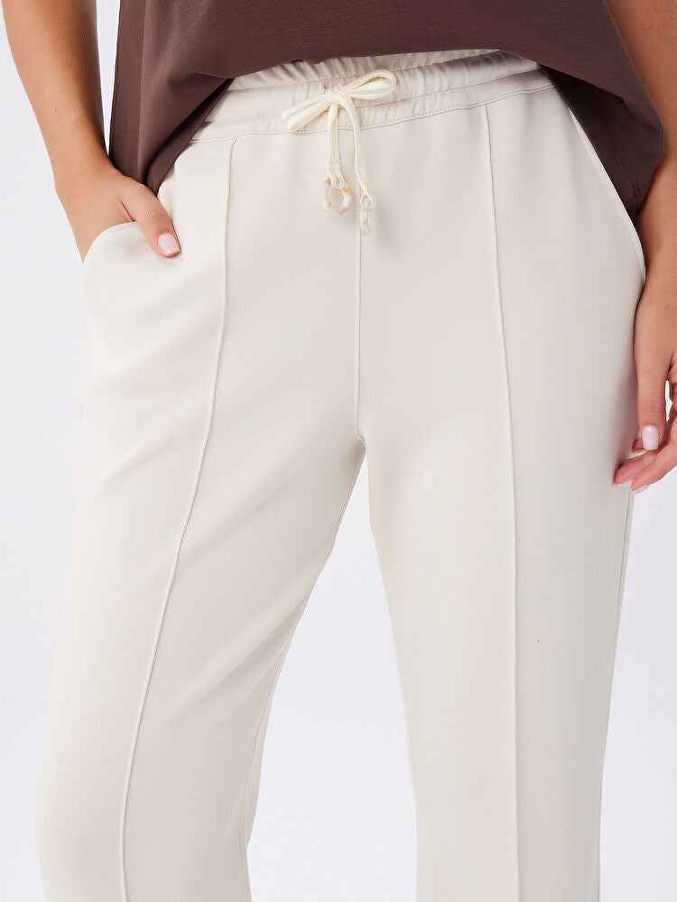 Faik Sönmez Relax Önü Dikiş Detaylı Wide Leg Fit Örme Pantolon