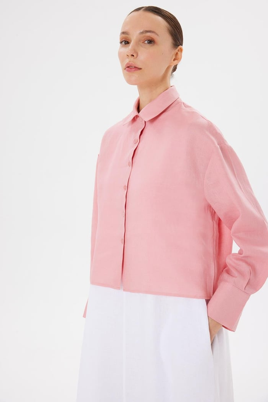 متجر خياطة قمصان قصيرة من الكتان للنساء