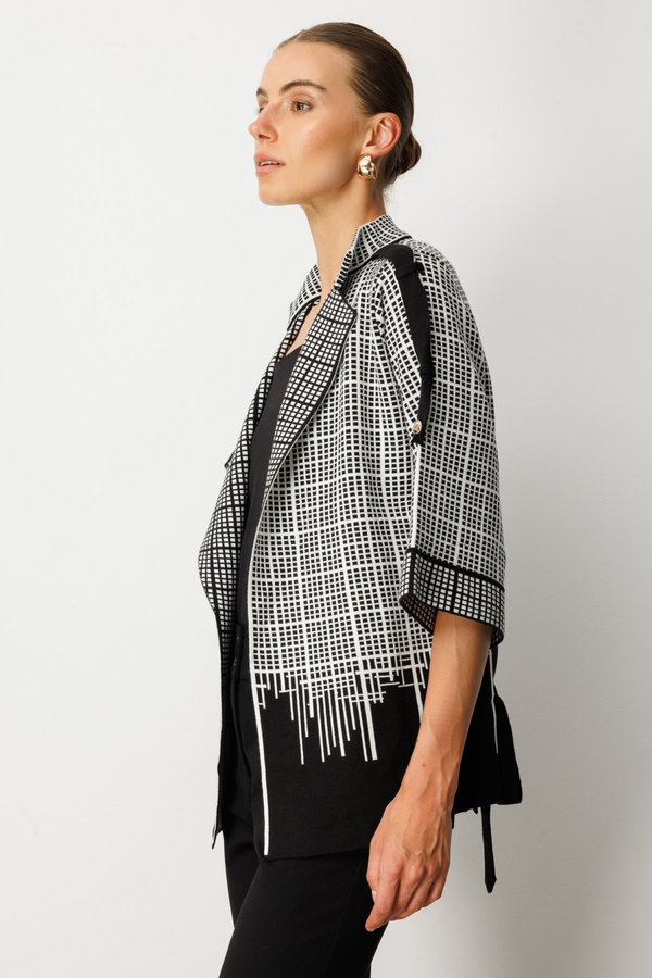 On Truvakar Kol Beli Kuşaklı Hırka