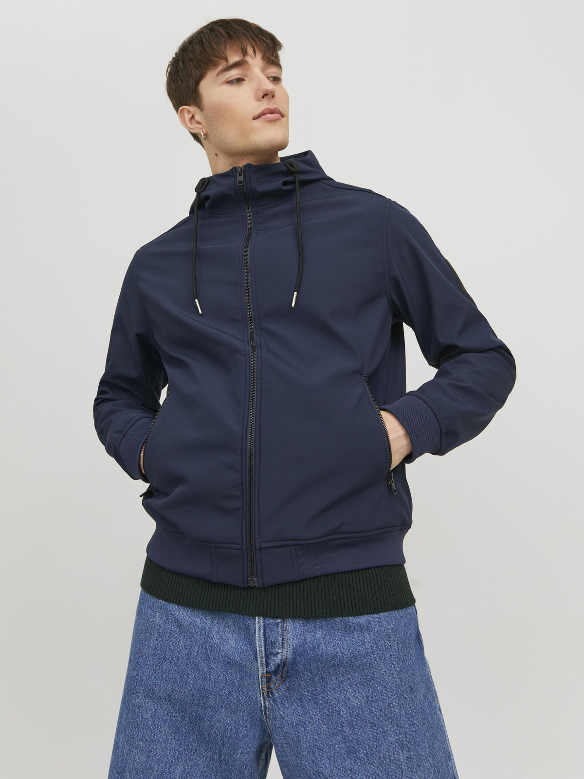 Jack&Jones Erkek Kapüşonlu Fermuarlı Cepli Standart Kalıp Polyester Ceket