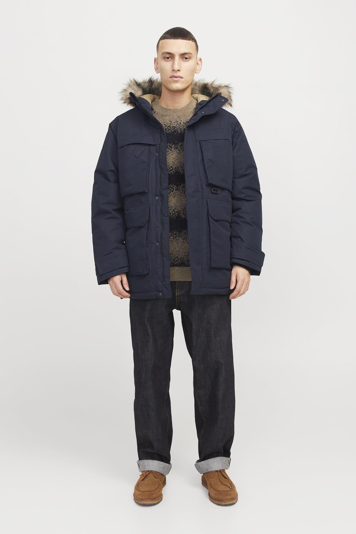 Jack&Jones Erkek Oversize Kapüşonlu Kışlık Mont - Sıcak ve Şık! Ana görsel