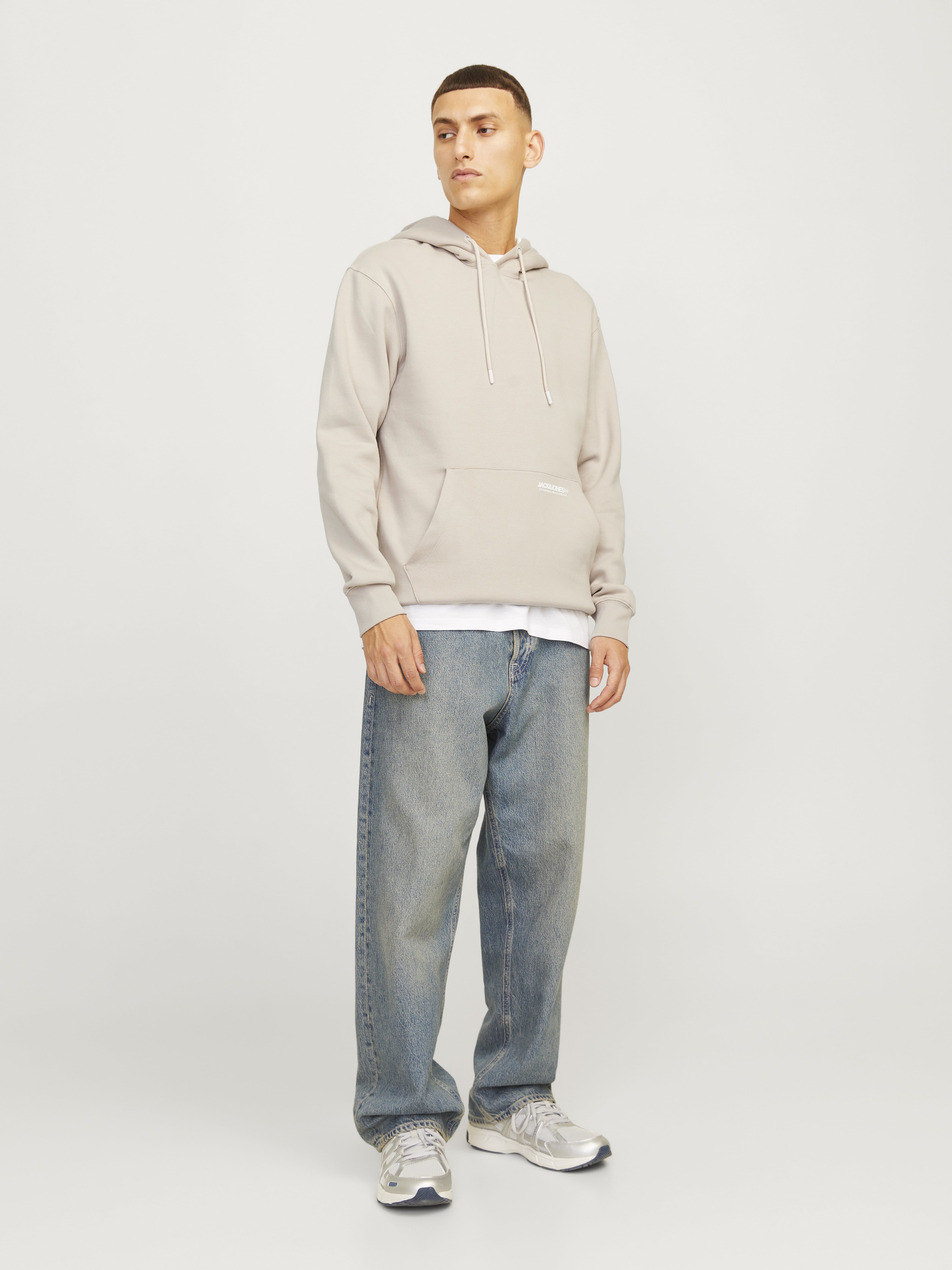 Jack&Jones Erkek Oversize Kapüşonlu Sweatshirt - Minimalist Günlük Translation missing: ar.content.product_image_main