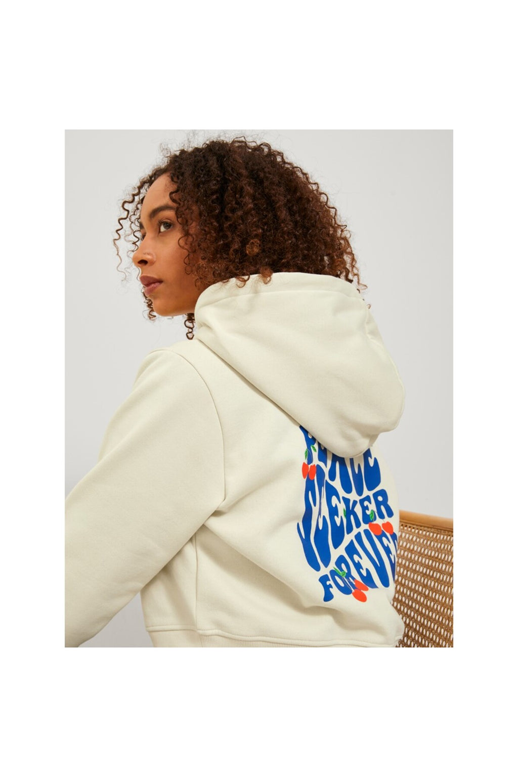 Jack&Jones JJXX Kadın Oversize Crop Kapüşonlu Sweatshirt - Minimalist Stil