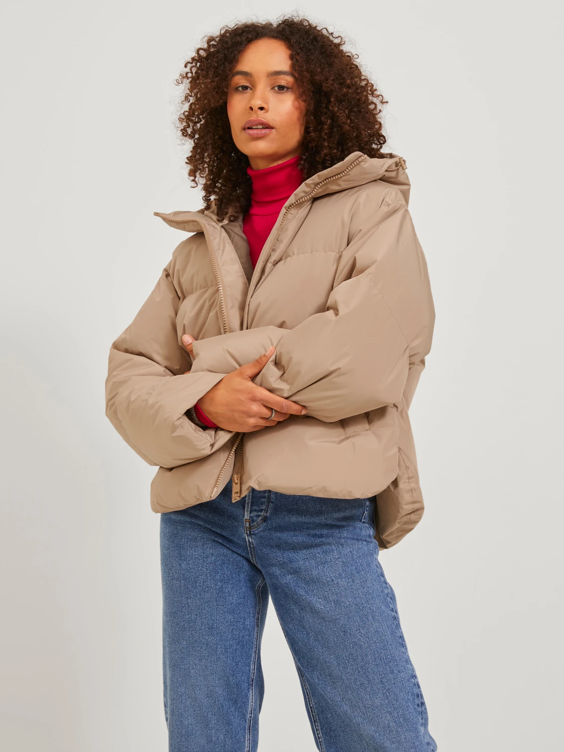 Jack&Jones JJXX Oversize Kapüşonlu Midi Kışlık Kadın Mont - Rahat ve Şık Ana görsel