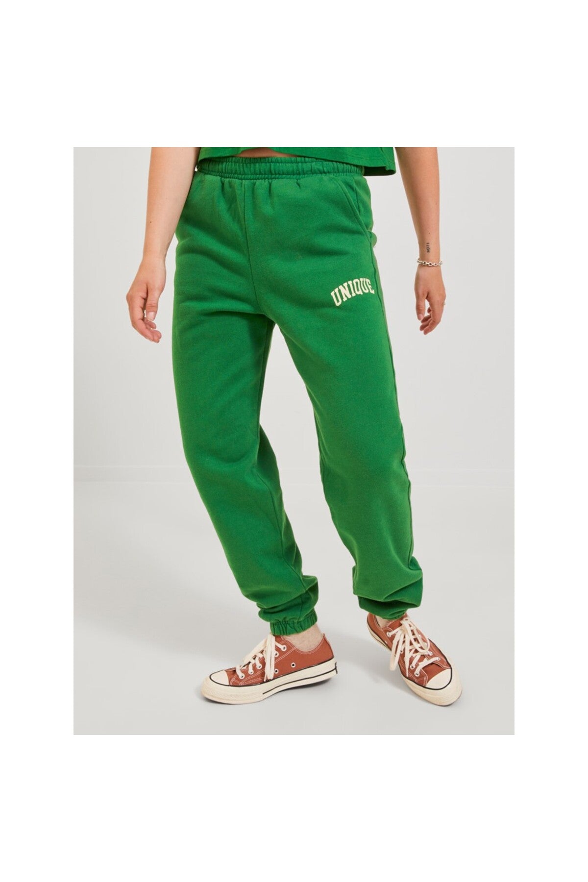 Jack&Jones JJXX Oversized Kadın Eşofman Altı - Rahat ve Şık Günlük Stil Ana görsel