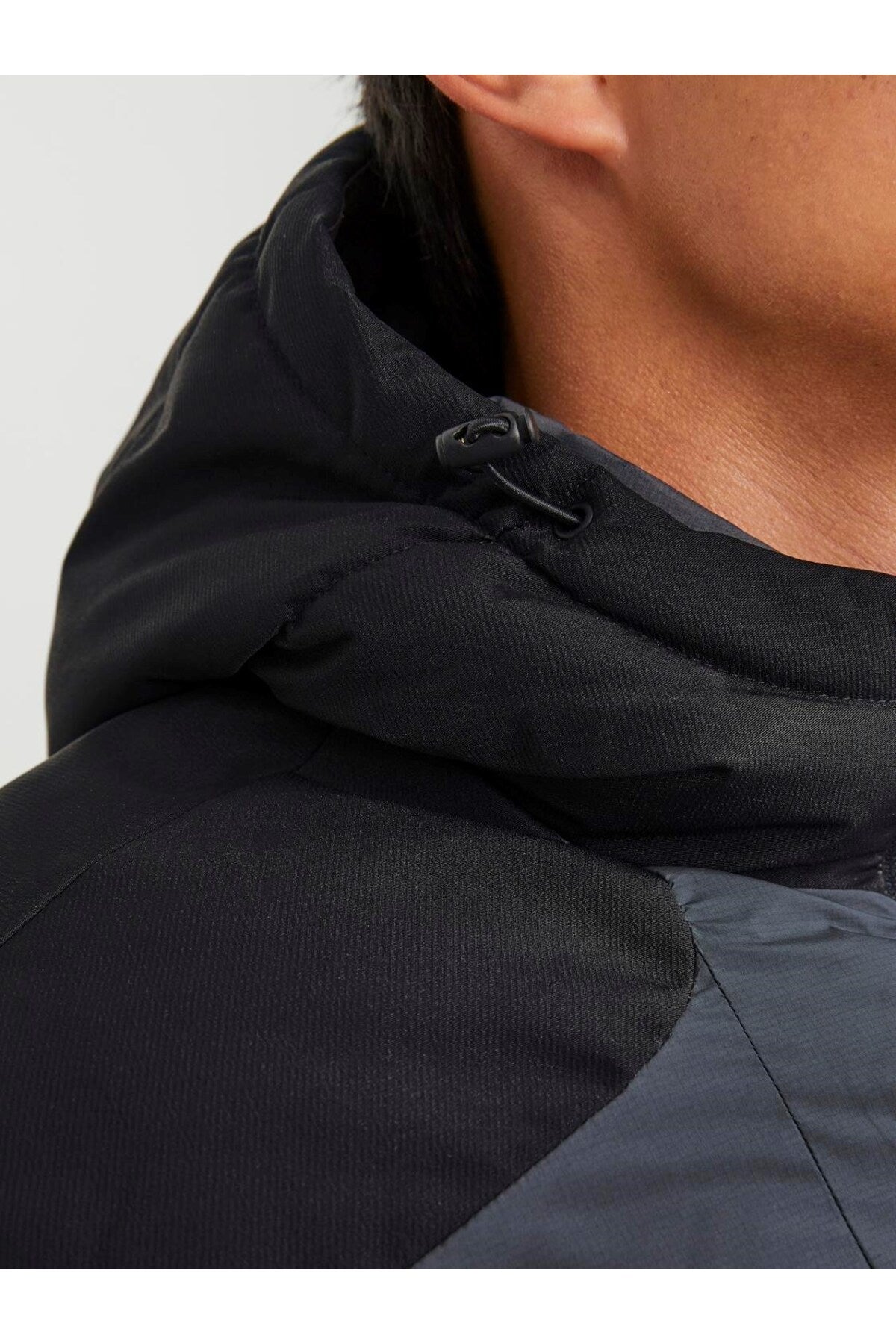 Jack&Jones Minimalist Oversize Kapüşonlu Erkek Kışlık Mont