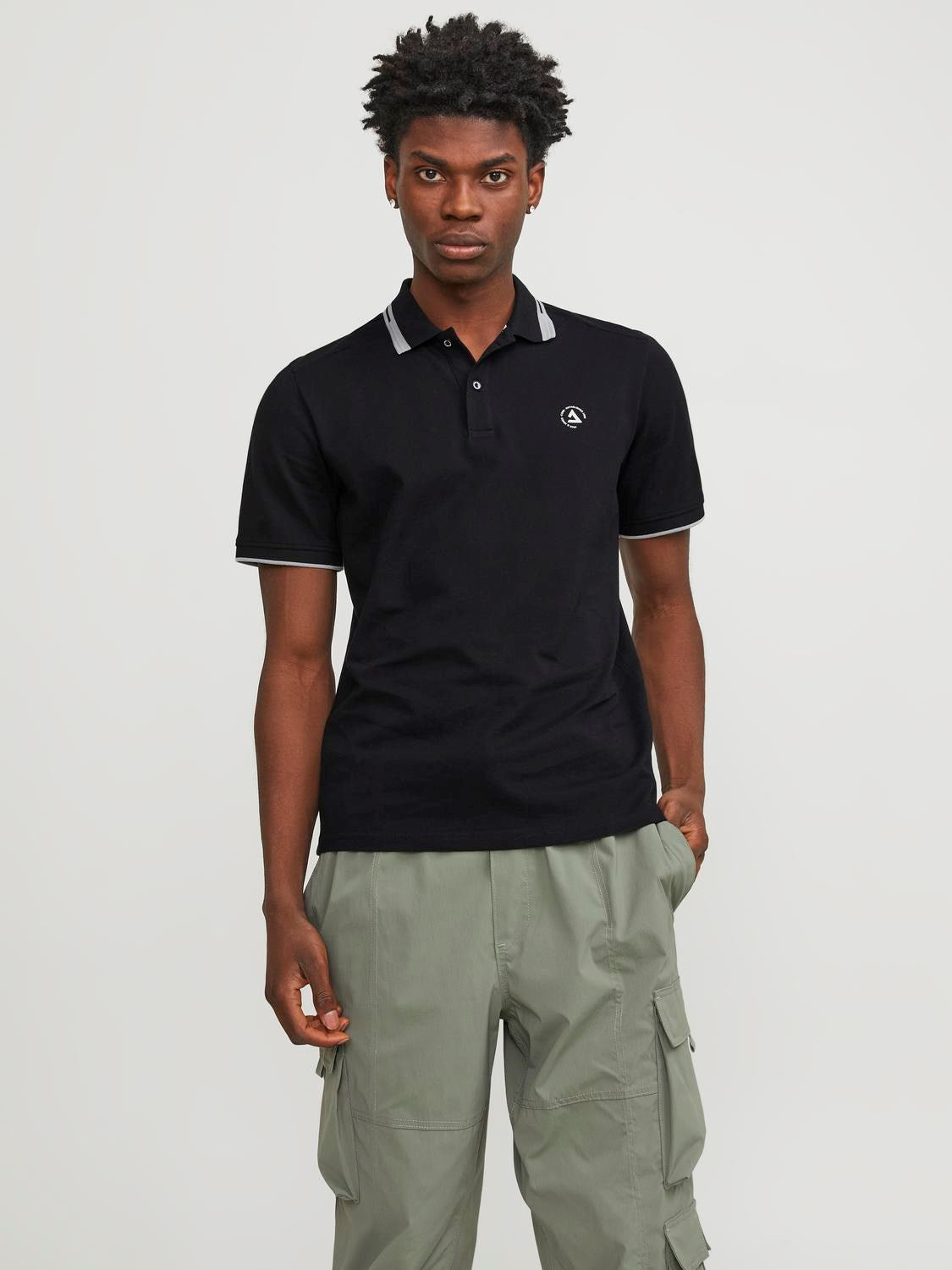 Jack&Jones Minimalist Polo Yaka Kısa Kol Erkek Tişört - Günlük Stil Ana görsel