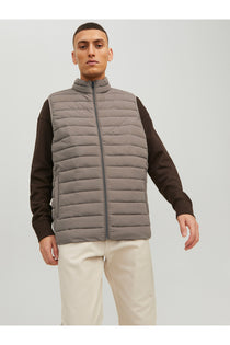 Jack&Jones Oversize Fermuarlı Yaka Erkek Yelek - Minimalist Tarz