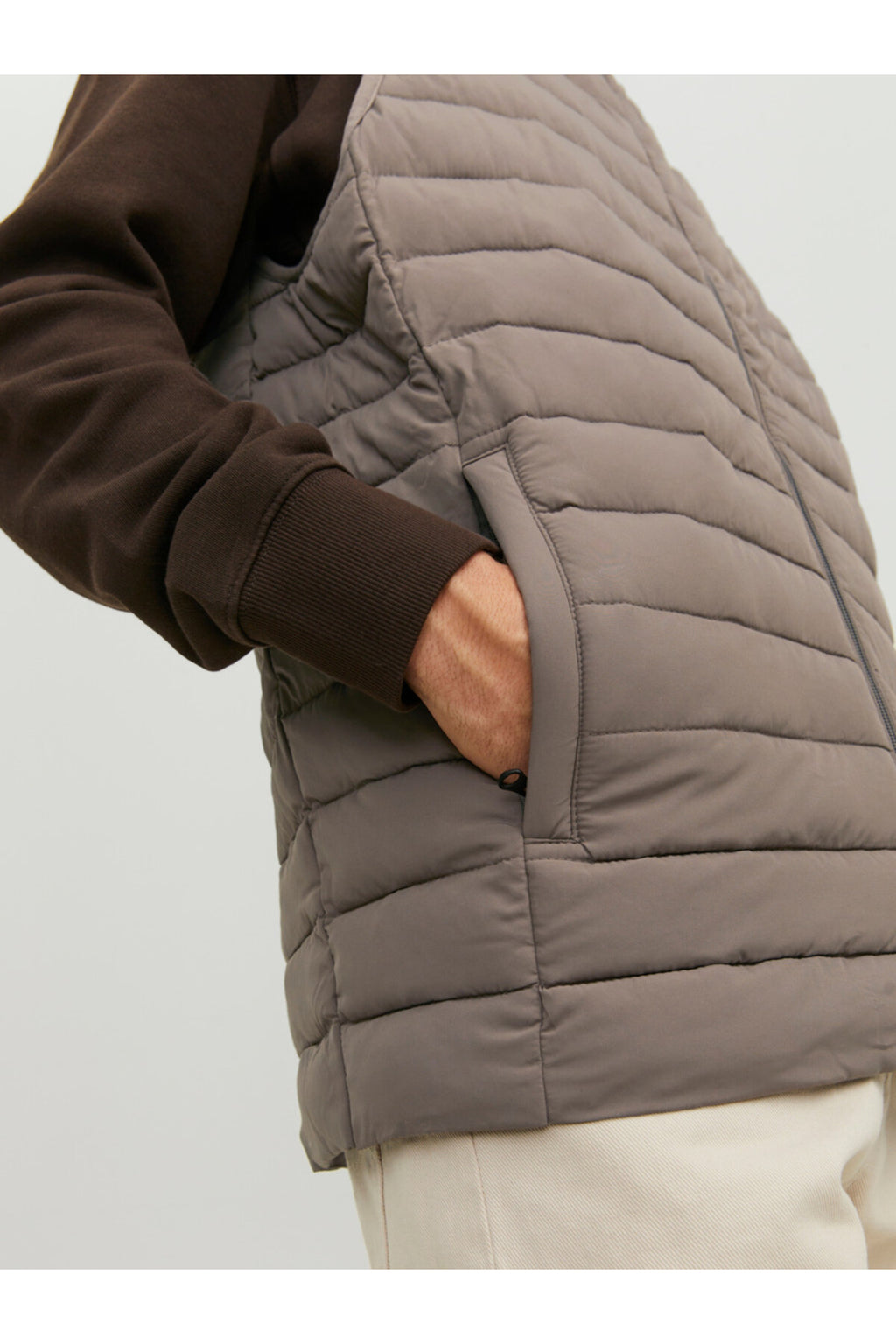 Jack&Jones Oversize Fermuarlı Yaka Erkek Yelek - Minimalist Tarz