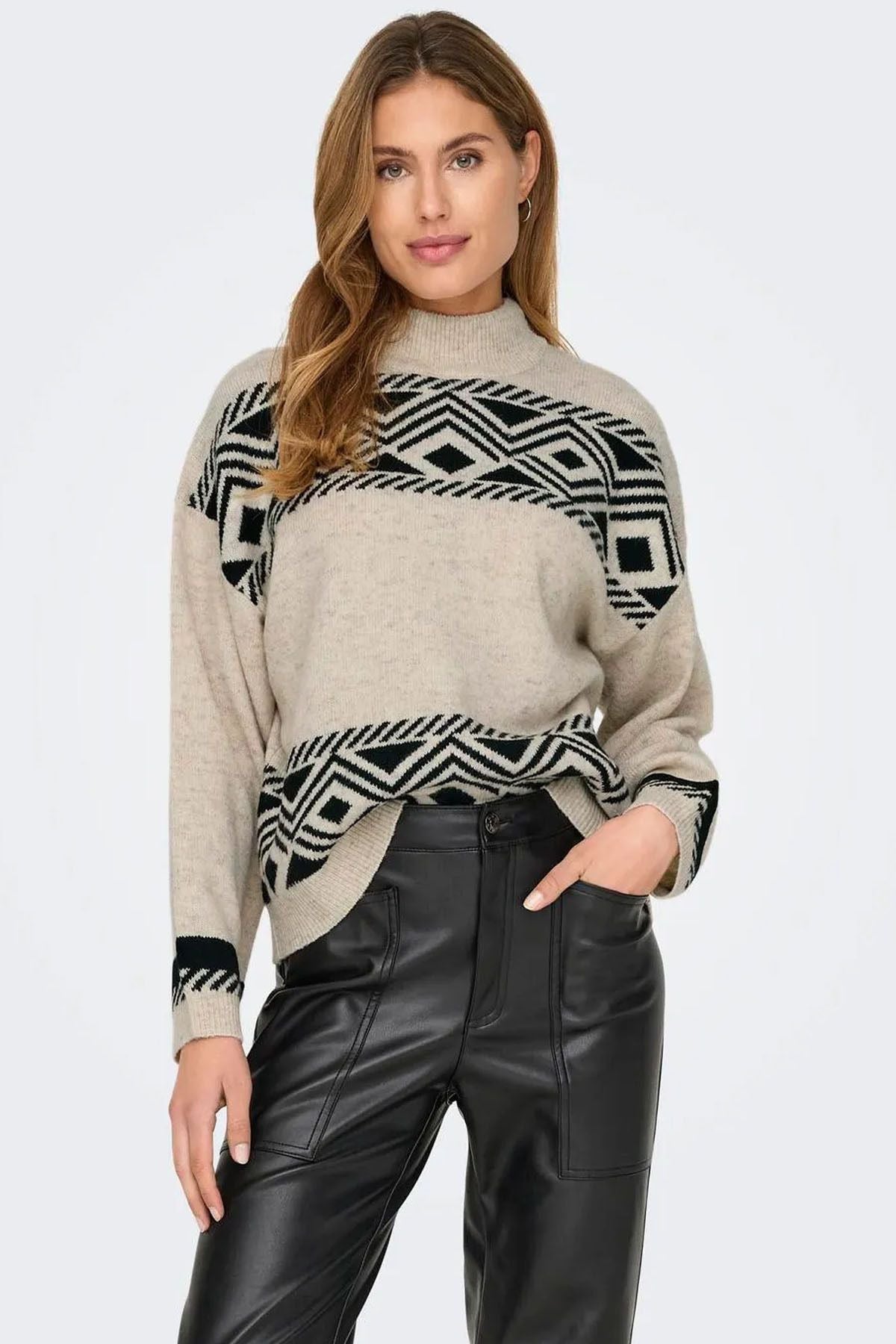 Jack&Jones Oversize Geometrik Desenli Kadın Kazak - Günlük Kullanım Translation missing: ar.content.product_image_main