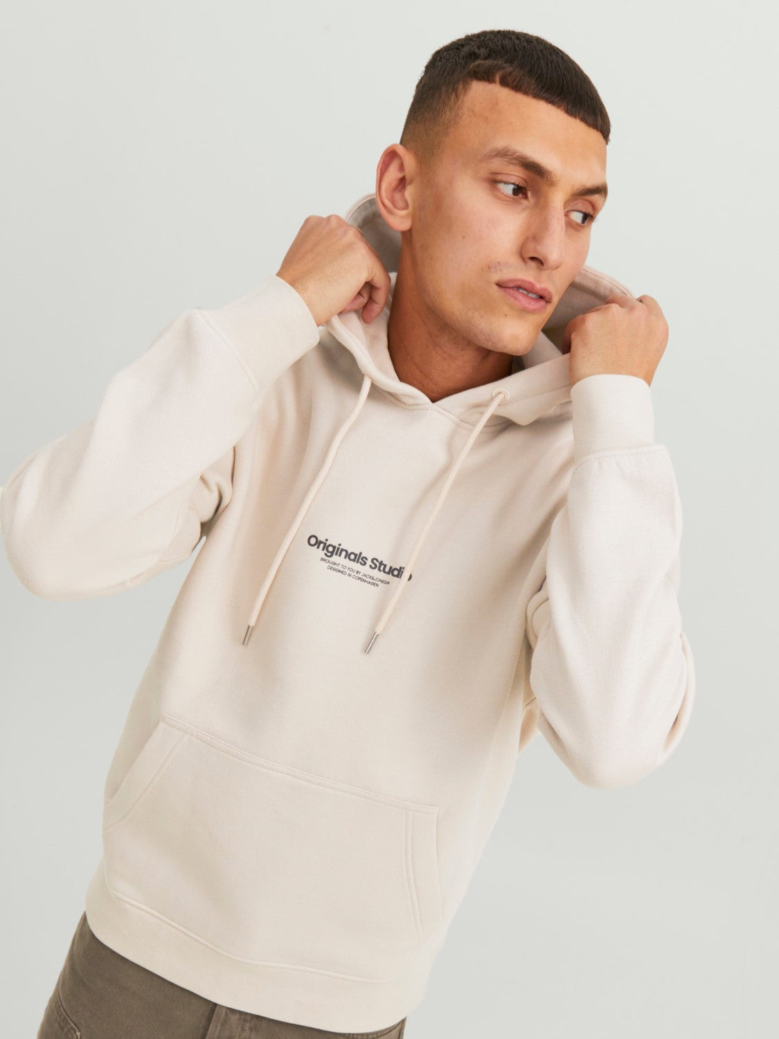 Jack&Jones Oversize Kapüşonlu Sweatshirt - Minimalist & Rahat Ana görsel