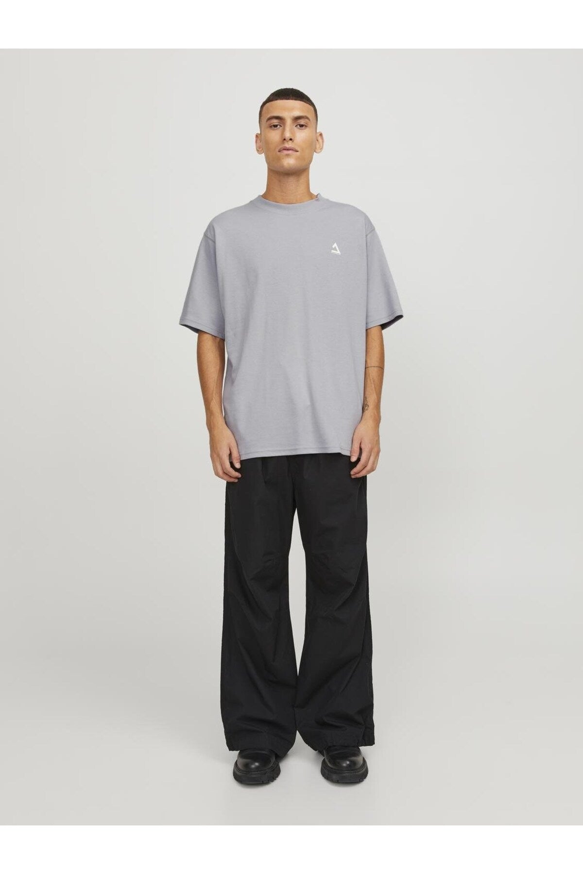 Jack&Jones Oversize Minimalist Erkek T-Shirt - Günlük Kullanım