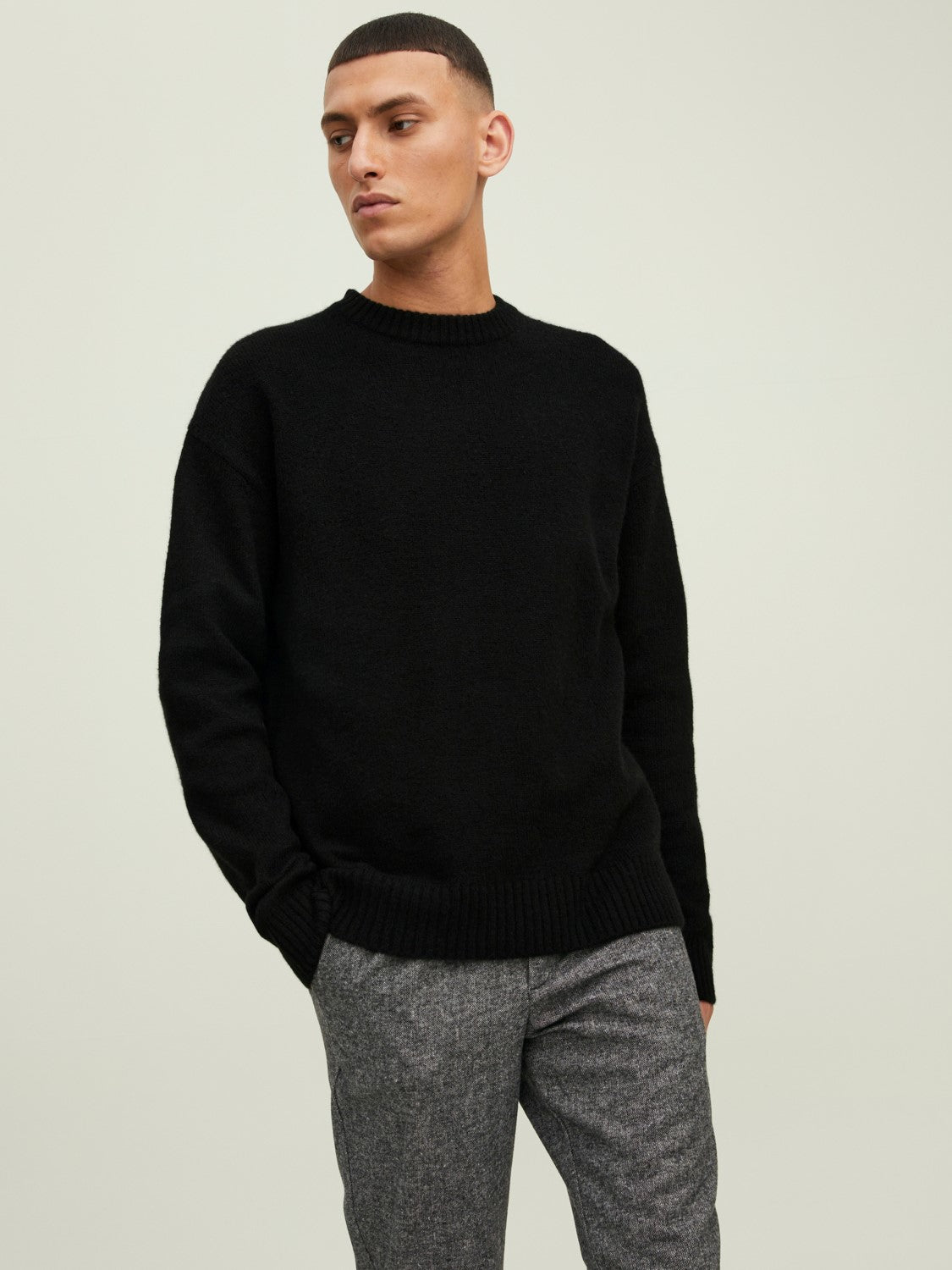 Jack&Jones Oversize Yuvarlak Yaka Erkek Kazak - Minimalist Günlük Stil - Hemen Al! Ana görsel