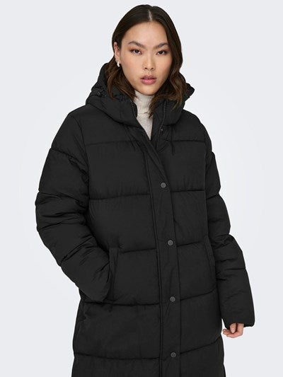 Only Oversize Kapüşonlu Maxi Kadın Kaban - Sıcak ve Şık Kışlık
