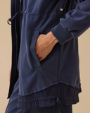 سترة بغطاء رأس مزدوجة الطبقات