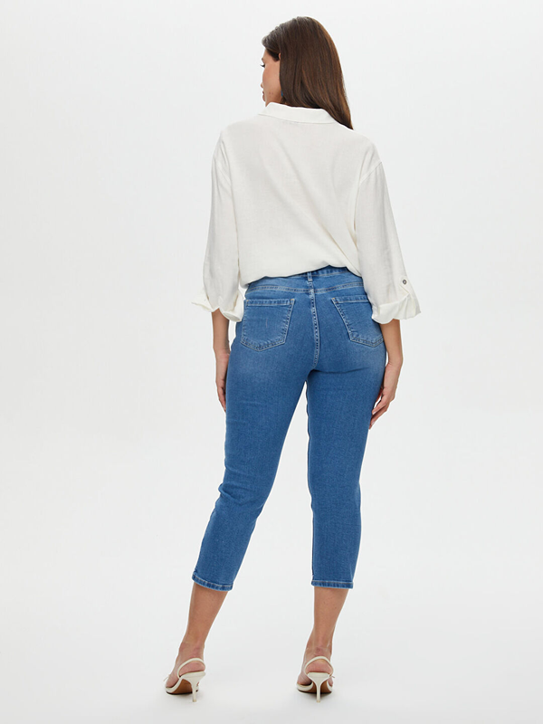 Paçası Ağaç Nakışlı Slim Fit Jean Kapri Faik Sönmez