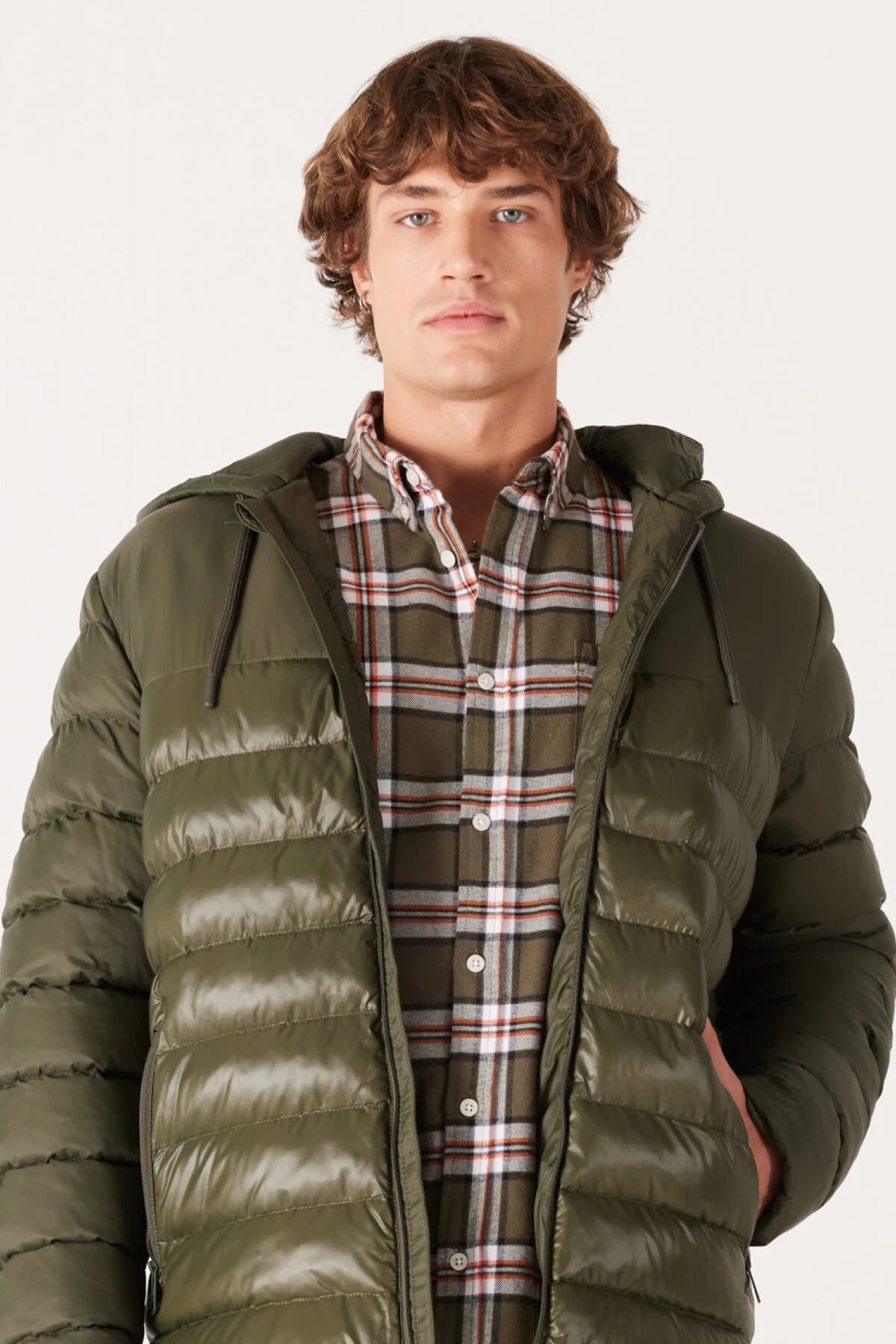 Wrangler Erkek Oversize Kapüşonlu Şişme Mont - Günlük Kışlık