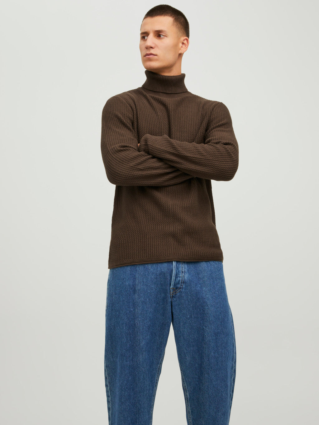Jack&Jones Erkek Minimalist Boğazlı Uzun Kol Kazak - Oversized Fit İkincil görsel