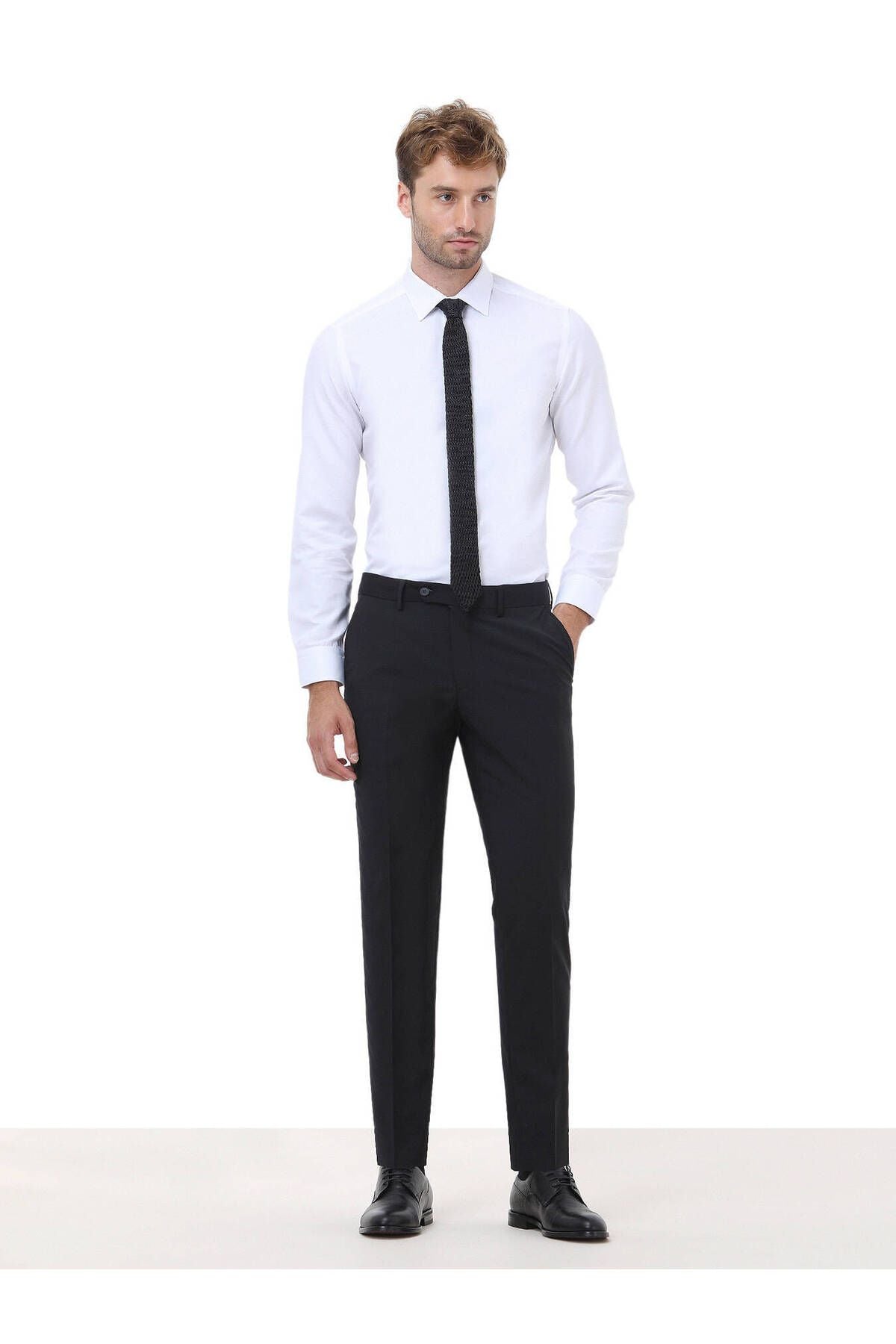Kip Minimalist Regular Fit Erkek Pantolon - Şık ve Rahat Translation missing: ar.content.product_image_main