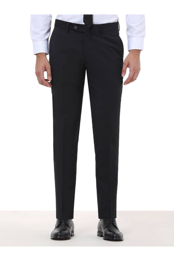 Kip Minimalist Regular Fit Erkek Pantolon - Şık ve Rahat