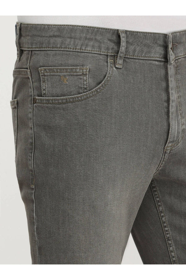 Kip Minimalist Erkek Jean Pantolon - Regular Fit Günlük Kombin