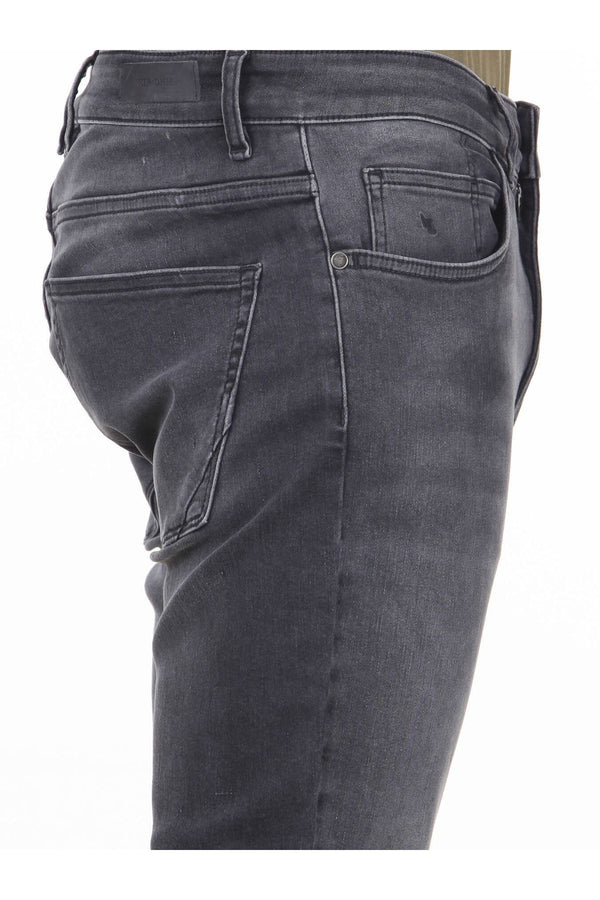 Kip Erkek Slim Fit Jean Pantolon - Minimalist Günlük Tarz