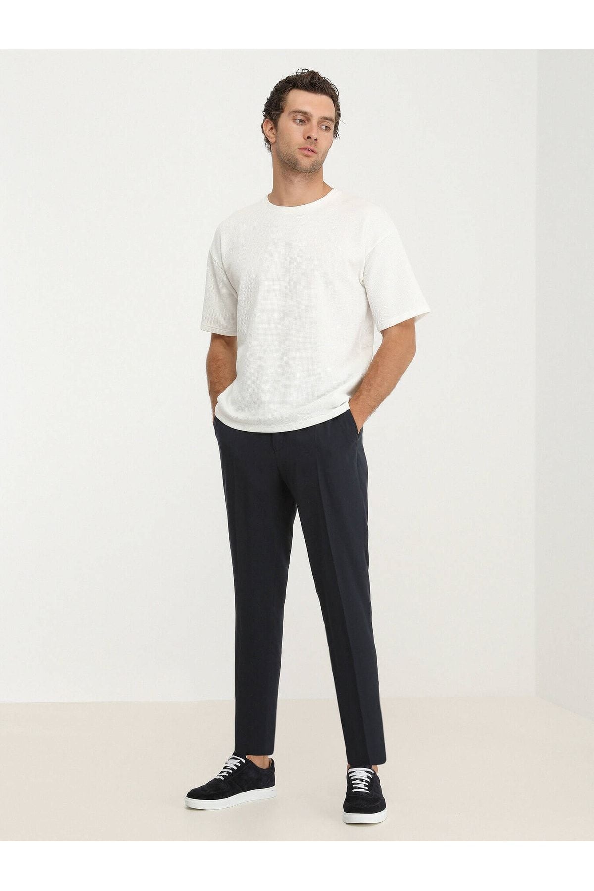 Kip Oversize Kısa Kol Yuvarlak Yaka Minimalist Erkek T-Shirt TSH-1348 - Günlük Kullanım