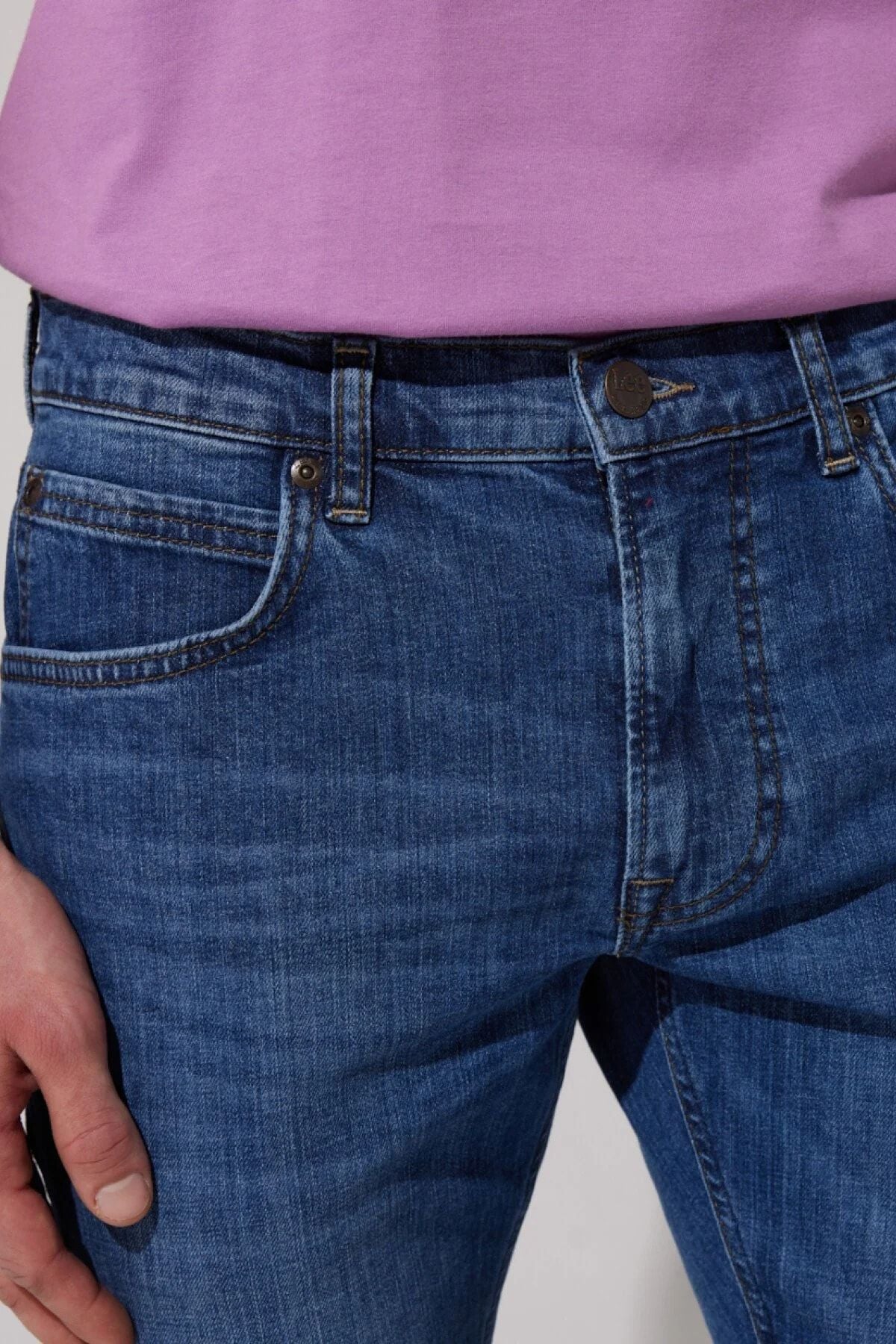 Lee Erkek Slim Fit Jean - Minimalist Günlük Stil - Hemen Al! Translation missing: tr.content.product_image_secondary