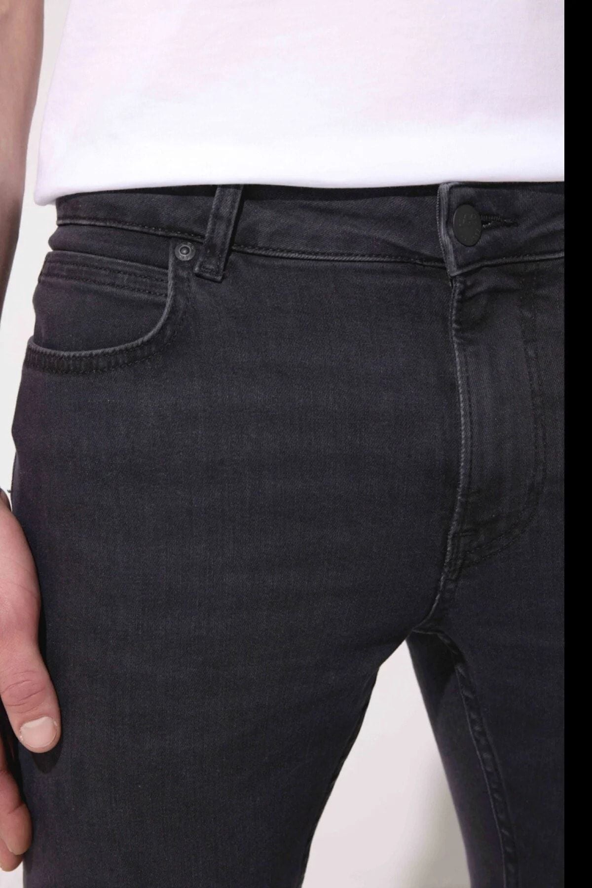 Lee Erkek Slim Fit Jean - Minimalist Günlük Stil Translation missing: tr.content.product_image_secondary