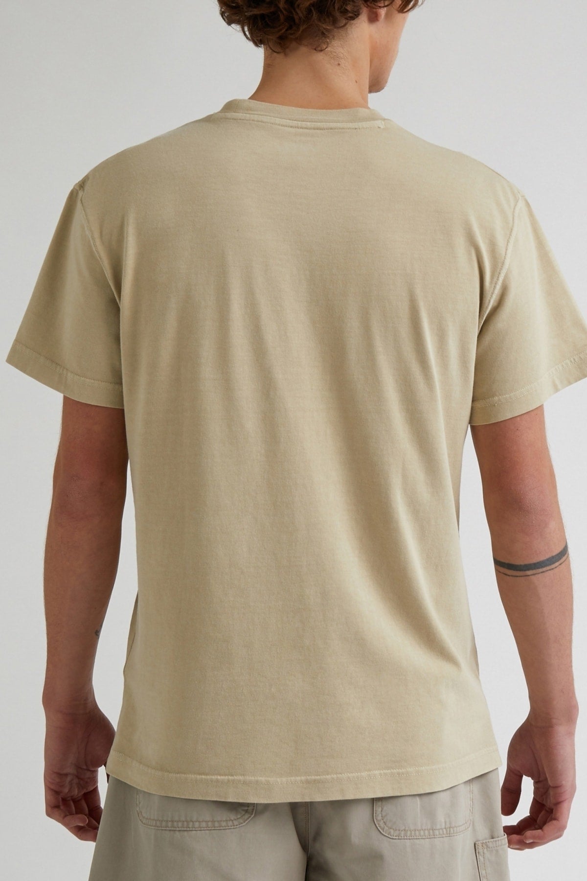 Lee Erkek Oversize Minimalist Cep Detaylı Tişört - Günlük Stil
