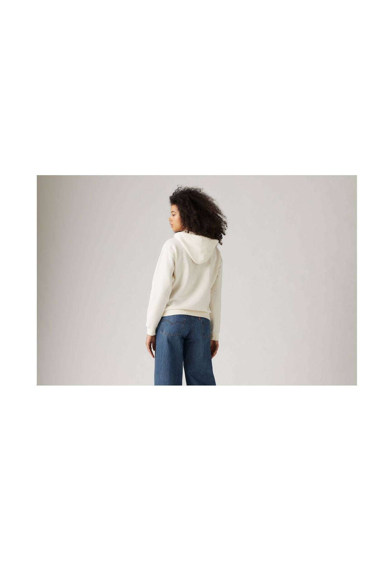 Levi's Oversize Kapüşonlu Sweatshirt Kadın - Rahat ve Şık Translation missing: ar.content.product_image_secondary