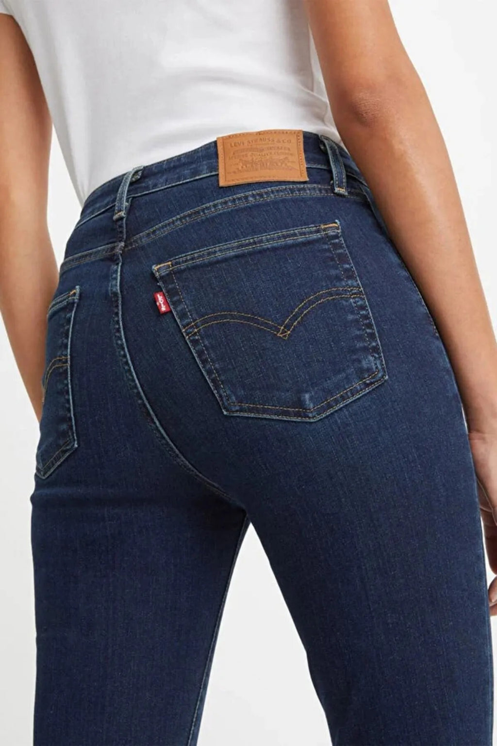 Levi's Yüksek Bel Dar Paça Minimalist Kadın Jean - Günlük Stil