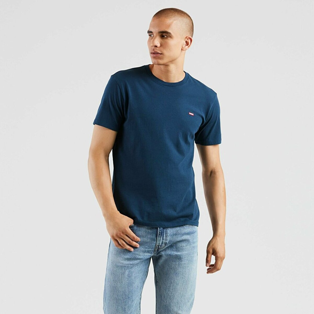 Levi's Minimalist Erkek T-Shirt: Kısa Kol, Yuvarlak Yaka, Günlük Kullanım Translation missing: ar.content.product_image_main