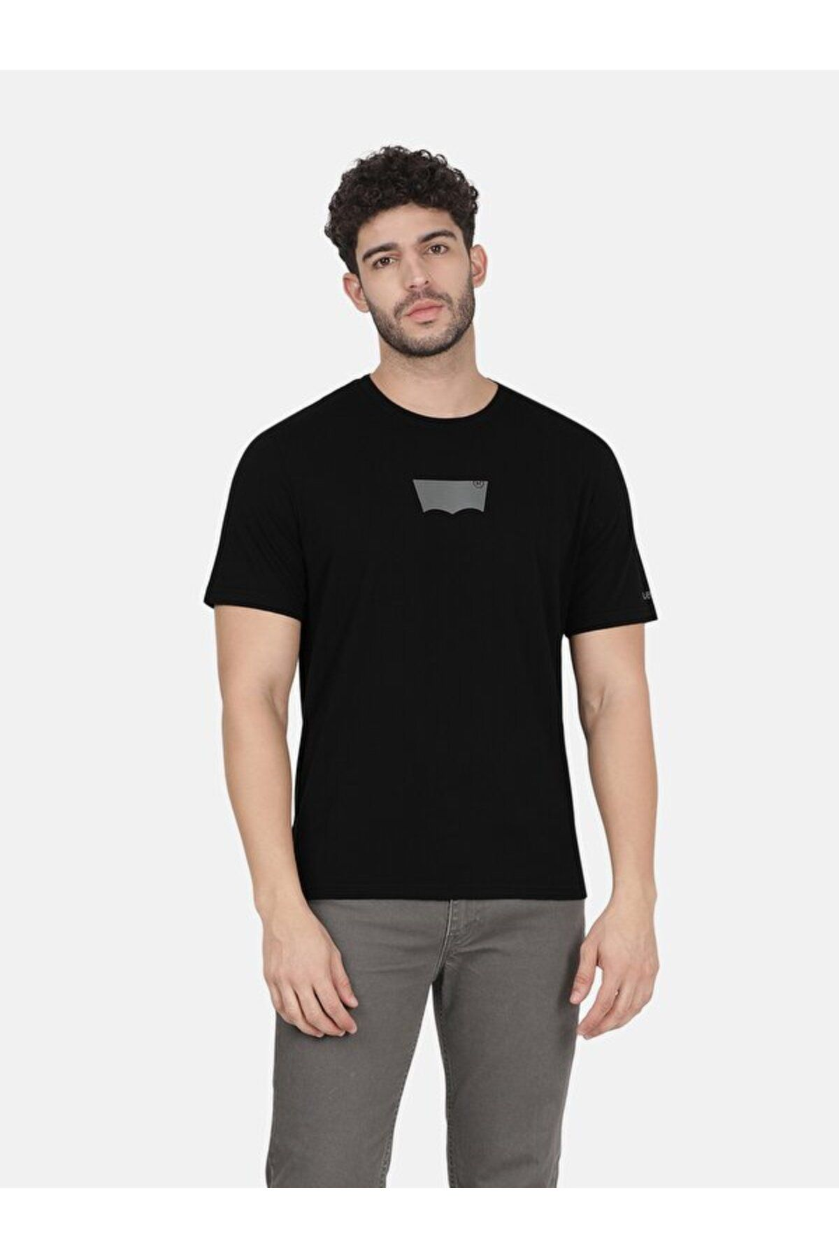 Levi's Minimalist Regular Fit Kısa Kol Erkek T-Shirt - Günlük Stil Translation missing: tr.content.product_image_main
