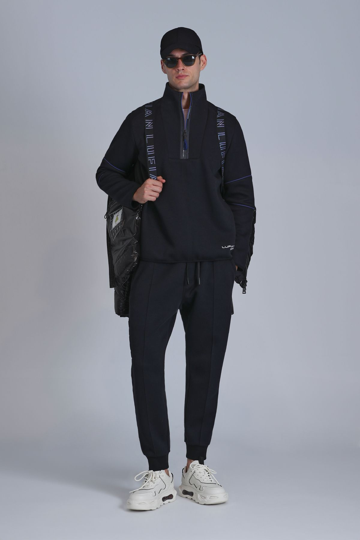 Lufian Minimalist Oversize Erkek Sweatshirt - Yarım Fermuarlı, Günlük Translation missing: ar.content.product_image_secondary
