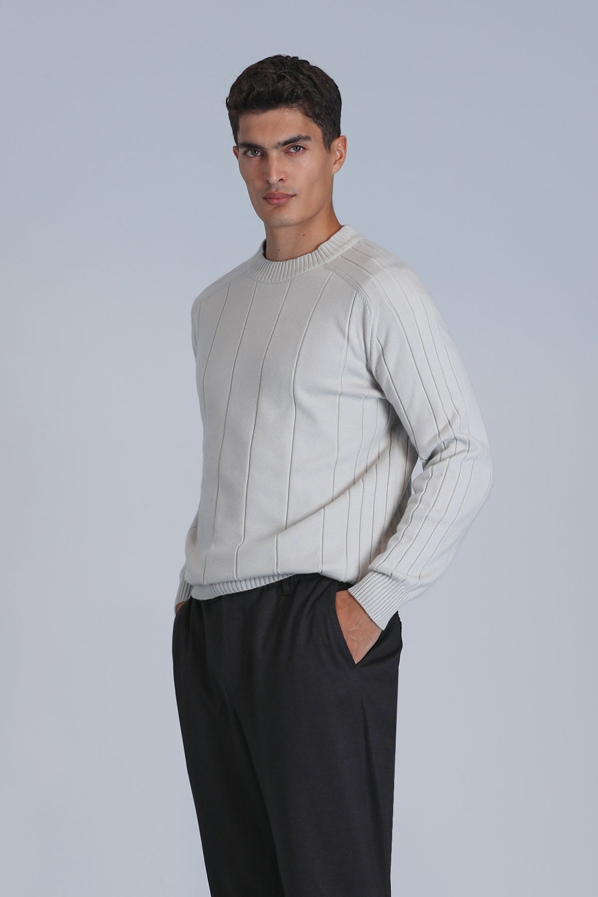 Lufian Minimalist Erkek Kazak - Oversize, Uzun Kol, Yuvarlak Yaka Translation missing: ar.content.product_image_secondary