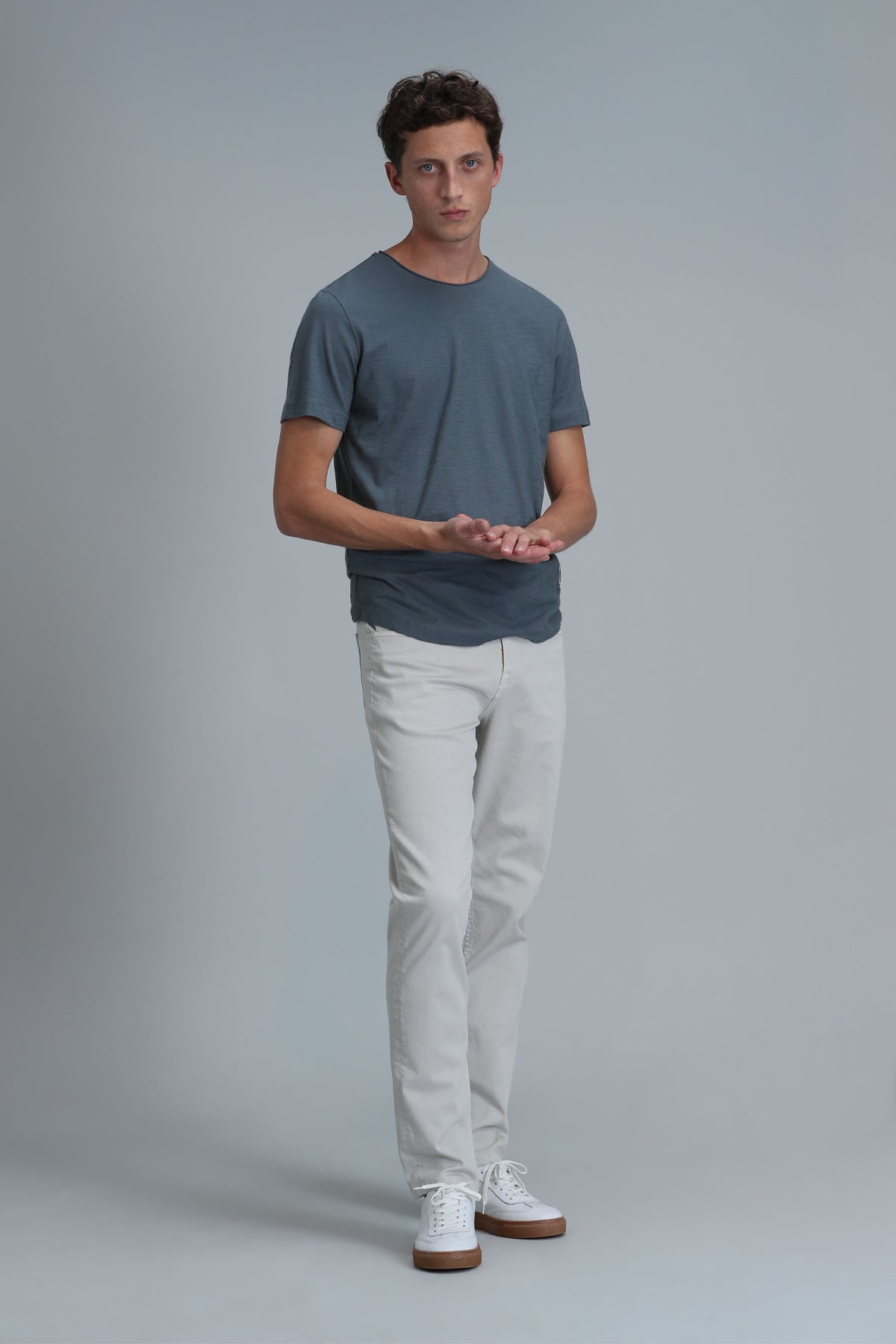 Lufian Oversize Erkek T-Shirt - Minimalist Tarz Kısa Kol Yuvarlak Yaka İkincil görsel